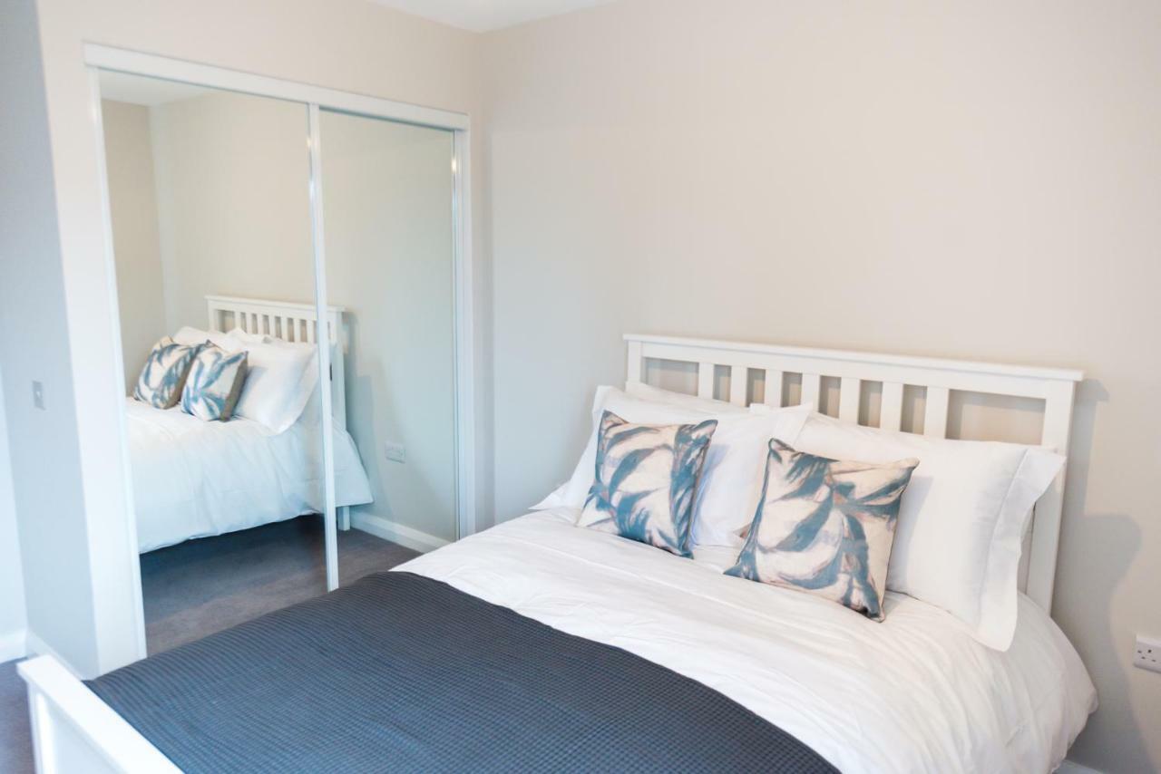 5 Star Brand New City Centre Apartment Belfast Kültér fotó